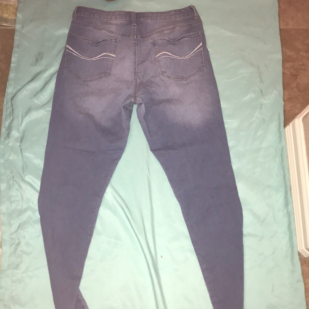 High Rise Jeggings - Picture 2 of 2
